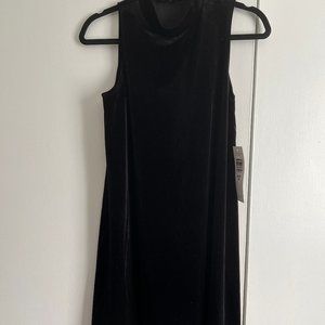 NWT Tiana B Black Velvet Sleeveless Swing Dress Size 10